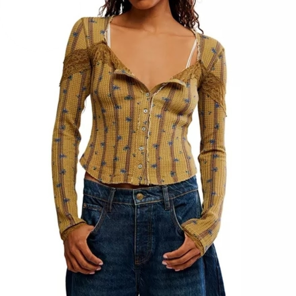 NWT Free People Let's Party Bee Print Lace Ribbed Cardi Top In Olive Green -  M